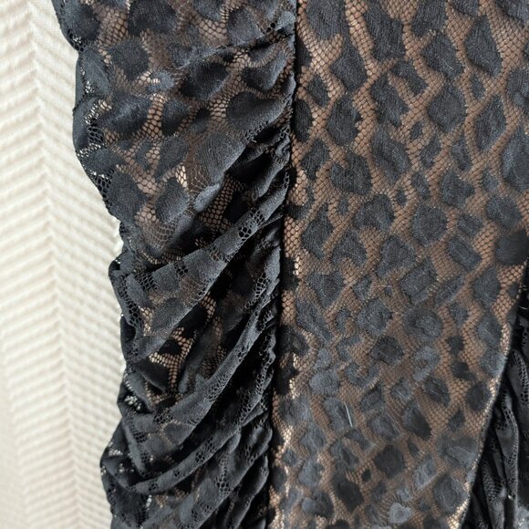 BCBG Max Azria Renee Black Leopard Print Mesh Mini Dress Size Medium Cocktail - Picture 4 of 12